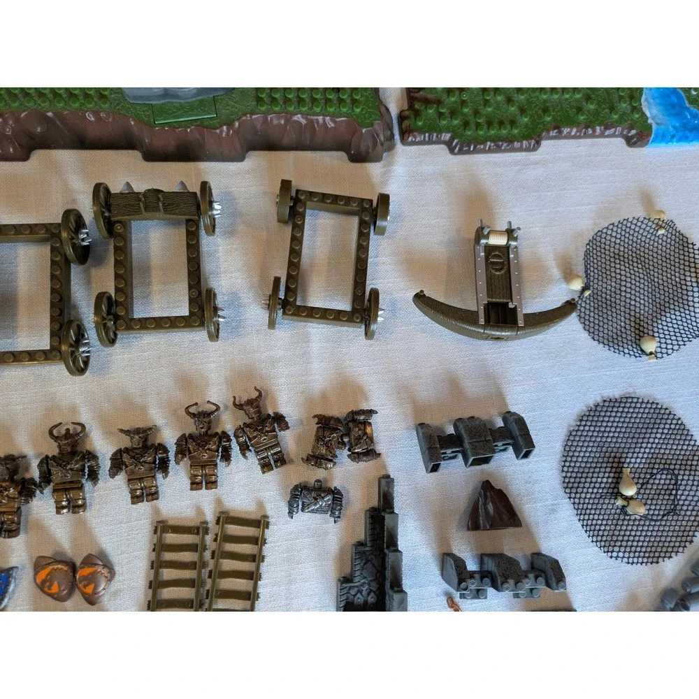 Mega Bloks Dragons‎ Krystal Wars Castle Parts Figures AccessorsLot Terrain 9883